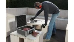 Powerplus POWESET5 Handpalmschuurmachine + 100 Schuurvellen In Koffer- 140W -Hulpmiddelen Voor Thuis 14ab4fda9aba12ea191fbf892d2dcfca