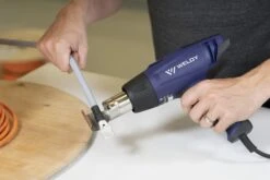 Weldy HG 330-B Heteluchtpistool Incl. 2 Mondstukken - 1600W -Hulpmiddelen Voor Thuis 1a8b2710f8370c8ce7854b70a816ce52 1