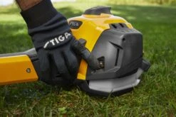 Stiga BC 760 B Benzine Bosmaaier - 52,8cc - 1,7kW - 2-takt - 45cm 29 Stiga BC 760 B Benzine Bosmaaier - 52,8cc - 1,7kW - 2-takt - 45cm -Hulpmiddelen Voor Thuis 331fb7e6e2583cdd0444c93d163a5724