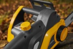 Stiga CS 122c (16") Elektrische Kettingzaag - 2,2kW - 40cm - 11m/sec -Hulpmiddelen Voor Thuis 49aeabf86048c1dd71b2a37498e5d36e