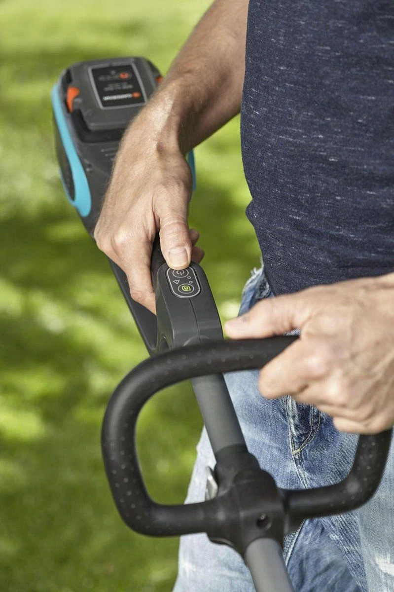 Gardena Accu-trimmer PowerCut Li40/30 Set 2 Gardena Accu-trimmer PowerCut Li40/30 Set - Afbeelding 2