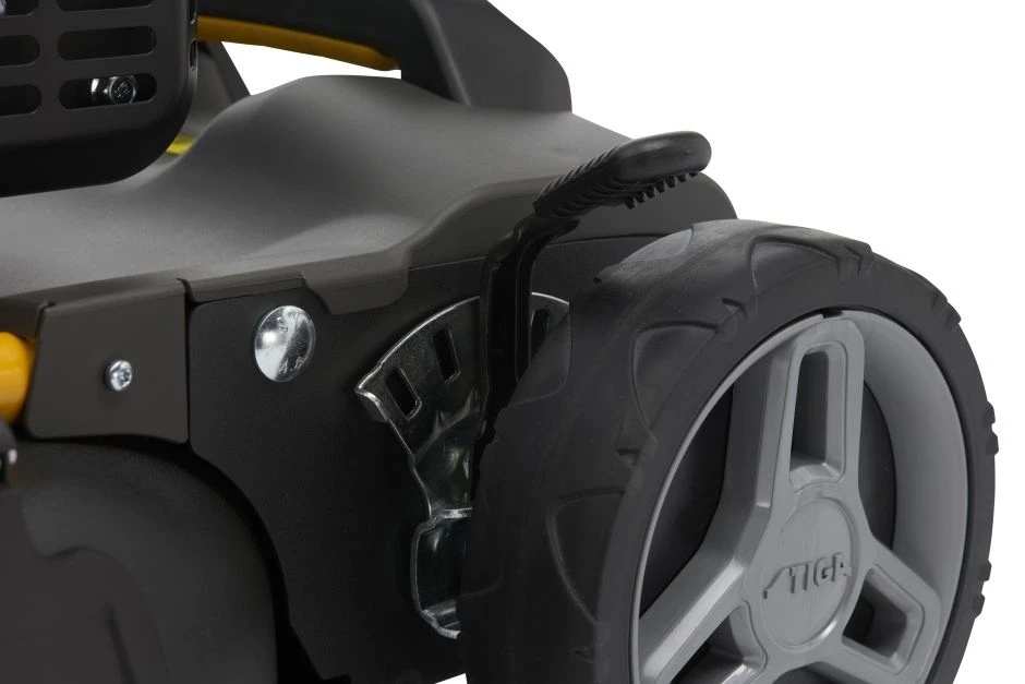 Stiga MULTICLIP 547 D Benzine Loopmaaier - 1,9kW - 45cm 7 Stiga MULTICLIP 547 D Benzine Loopmaaier - 1,9kW - 45cm - Afbeelding 7