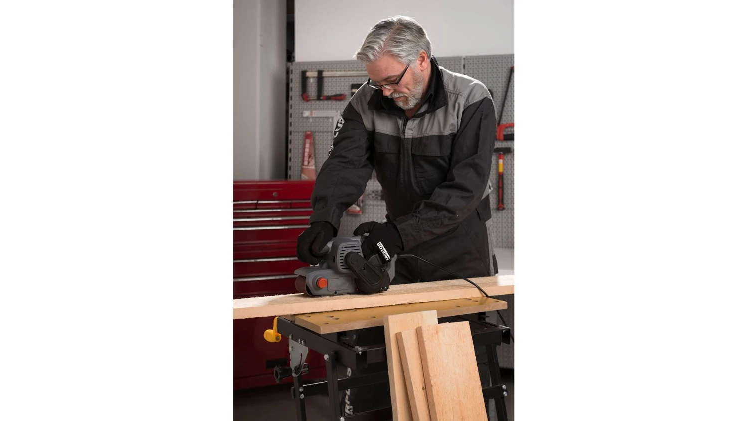 Powerplus POWE40040 Bandschuurmachine - 1010W - 73x534mm 4 Powerplus POWE40040 Bandschuurmachine - 1010W - 73x534mm - Afbeelding 4