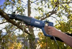 FERM RSM1019 Reciprozaag - 710W -Hulpmiddelen Voor Thuis a443eccee353488903b052dd50d4e654