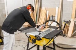 Powerplus POWX07595 Zaagtafel Met Onderstel - 2000W - 250mm 16 Powerplus POWX07595 Zaagtafel Met Onderstel - 2000W - 250mm -Hulpmiddelen Voor Thuis ab7695125e8efb1b7ce98294bac4a7ff