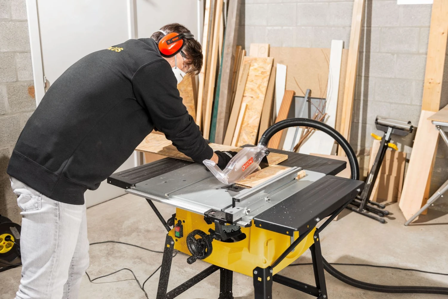 Powerplus POWX07595 Zaagtafel Met Onderstel - 2000W - 250mm 8 Powerplus POWX07595 Zaagtafel Met Onderstel - 2000W - 250mm - Afbeelding 8