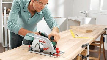 Bosch PKS 66 AF Cirkelzaag Met Geleiderail - 1600W - 0603502000 3 Bosch PKS 66 AF Cirkelzaag Met Geleiderail - 1600W - 0603502000 - Afbeelding 3