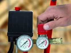 Einhell TE-AC 230/24 Compressor - 1500W - 8 Bar - 24L - 4010460 -Hulpmiddelen Voor Thuis ce28cb246c76b3fecbcb4e1244487834