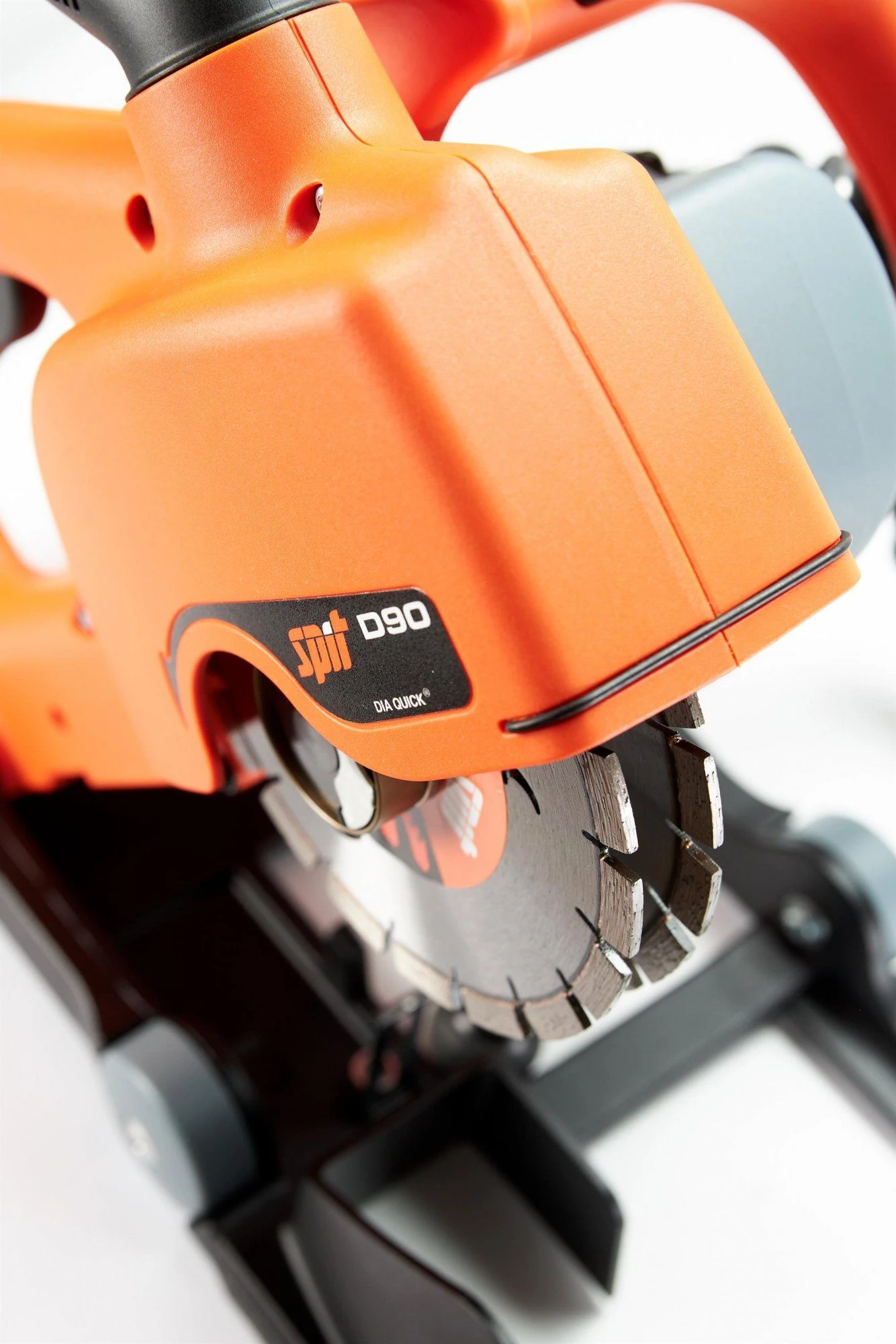 Spit D90 Sleuvenzaagmachine Set In Koffer - 2500W -150 Mm - Incl. 2 Diamantschijven - 811245 5 Spit D90 Sleuvenzaagmachine Set In Koffer - 2500W -150 Mm - Incl. 2 Diamantschijven - 811245 - Afbeelding 5