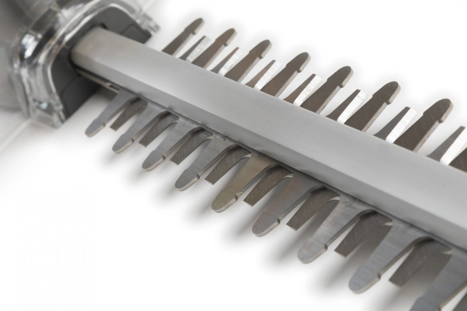 Stiga HT 106c Elektrische Heggenschaar - 600W - 20mm 6 Stiga HT 106c Elektrische Heggenschaar - 600W - 20mm - Afbeelding 6