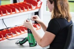 Leister Solano AT Heteluchtpistool In Koffer - 2300W 15 Leister Solano AT Heteluchtpistool In Koffer - 2300W -Hulpmiddelen Voor Thuis fa6abb4e974fea16640d2115e8c5259f